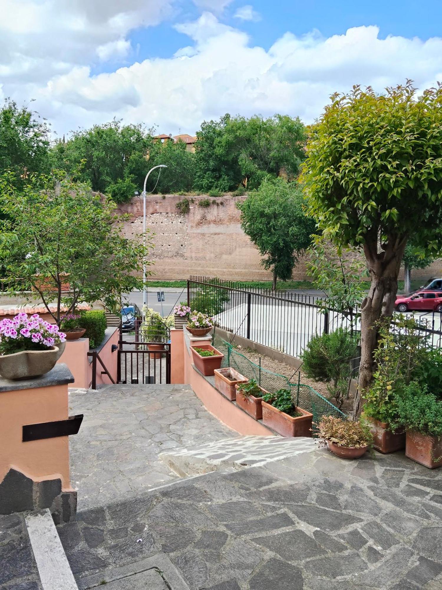 Appartament Piramide Cestia Рим Экстерьер фото